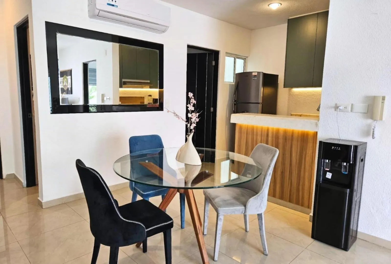 アパート Pelicanos, 2Bedroom 2Bathrooms プレヤデルカーメン メキシコ